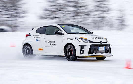 Gallery Experience Laps - TOYOTA GR YARIS - 3/3