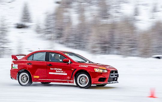 Gallery Ice Driving School - J11a9603 Teo Trabucchi R - 11/27