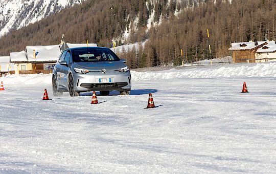 Gallery Special - Corso Neopatentati 18/24 anni - J11a3320 Teo Trabucchi R - 4/6