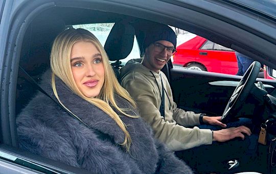 Gallery SIAMO SU SCHERZI A PARTE! - 644933774 1484539617008538 1579525894072752142 N - 2/8